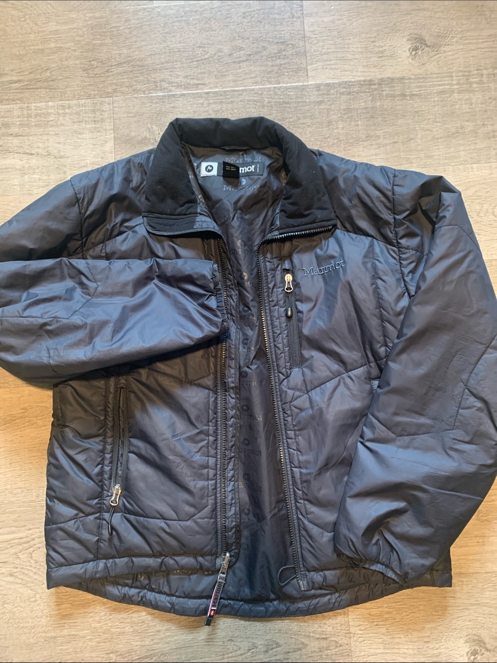 Marmot Men's black Quilted Puffer Jacket